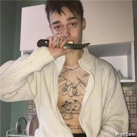 Meet your Posher, Jeffrey - Picture 1 of 1